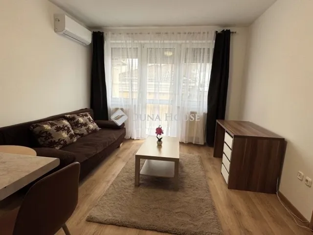 Kiadó lakás Debrecen, Nagyerdőalja 42 nm