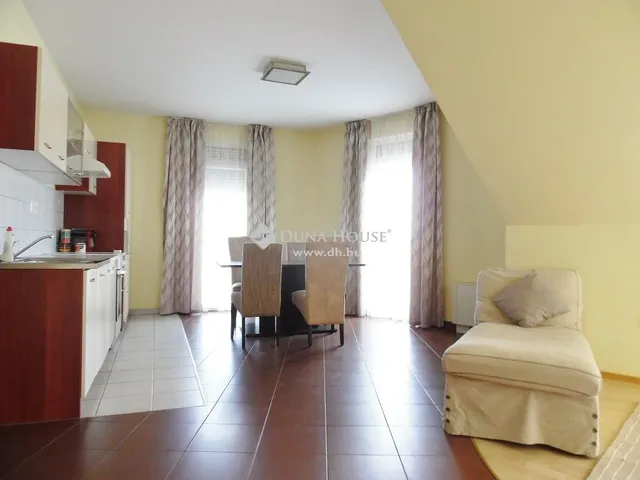 Kiadó lakás Debrecen, Egyetemváros 46 nm