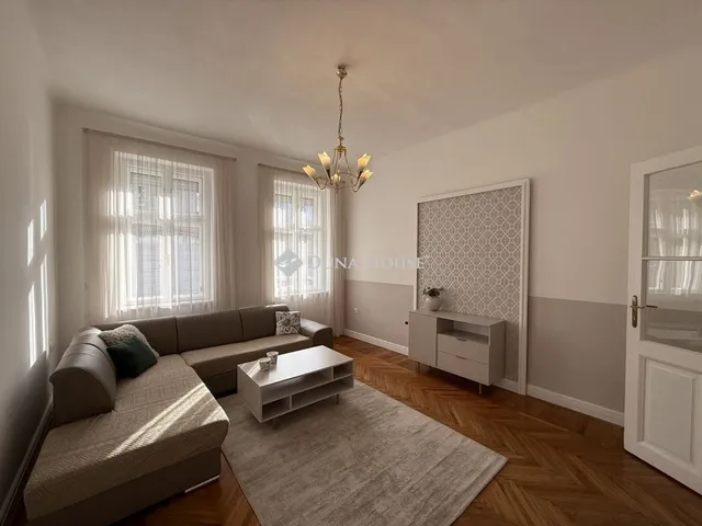 Eladó ház Debrecen, Óváros 59 nm