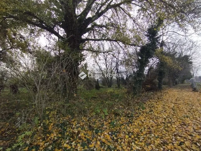 Eladó telek Debrecen 1230 nm