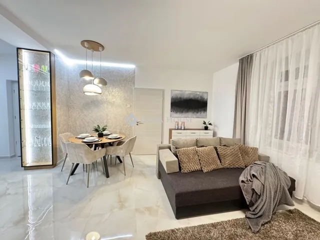 Kiadó lakás Debrecen, Belváros 41 nm