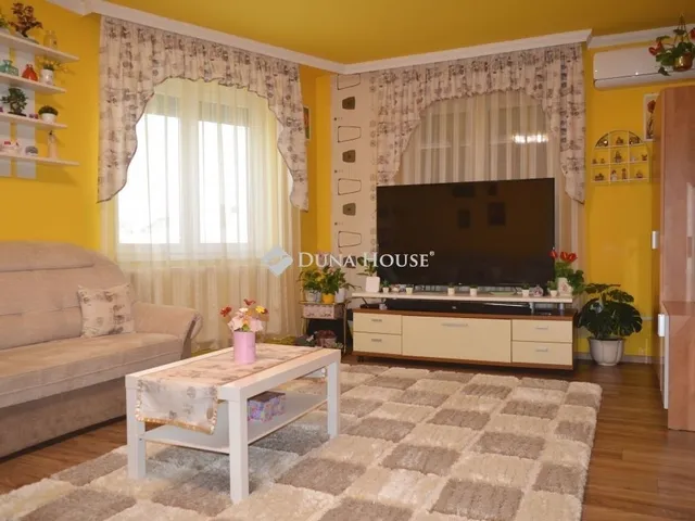 Eladó ház Debrecen 240 nm