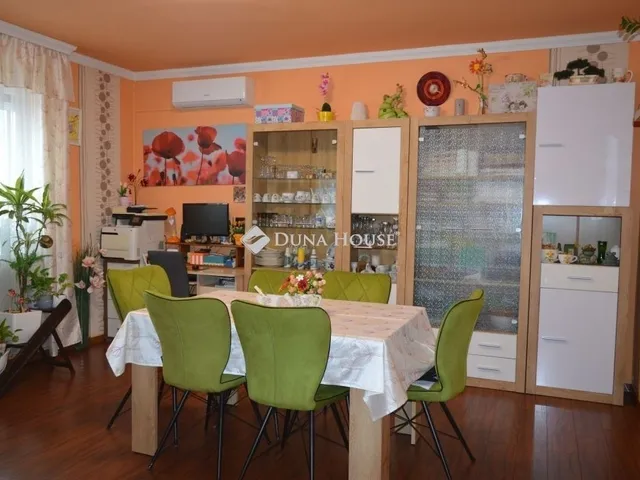 Eladó ház Debrecen 240 nm