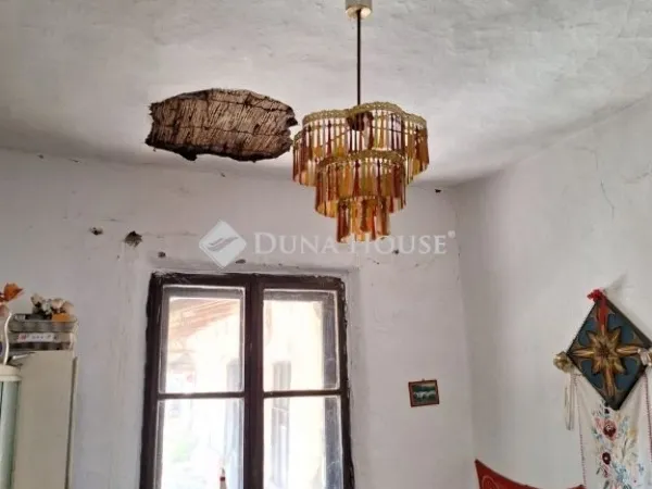 Eladó ház Tetétlen 72 nm