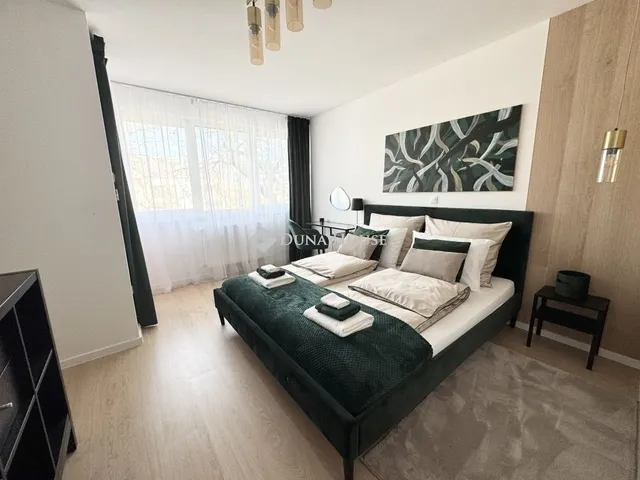 Eladó lakás Debrecen, Belváros 76 nm