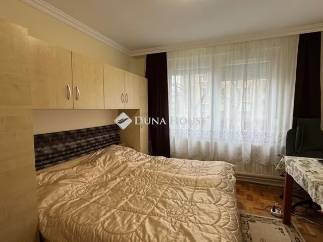 Eladó lakás Debrecen, Újkert 91 nm