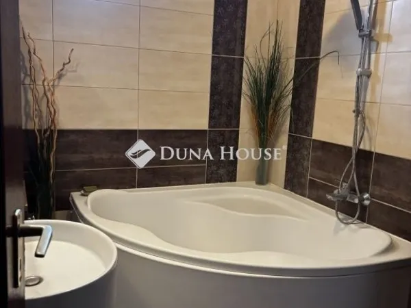 Eladó ház Ebes 100 nm