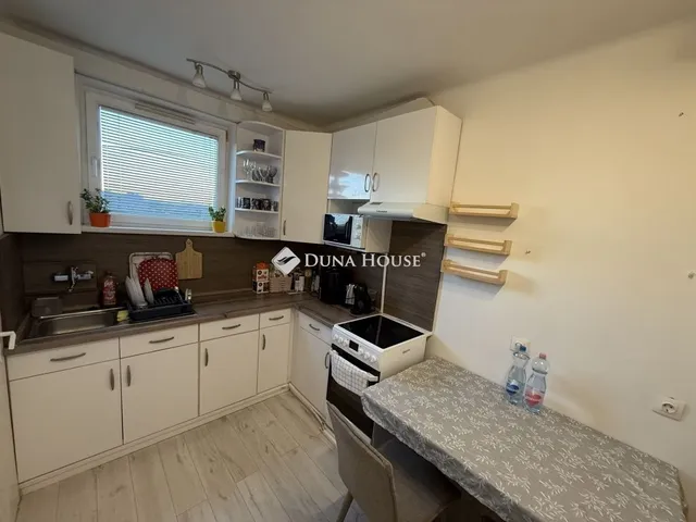 Eladó lakás Debrecen, Vénkert 55 nm