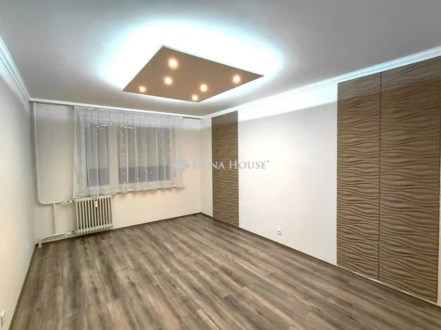 Eladó lakás Debrecen, Dobozi lakótelep 53 nm