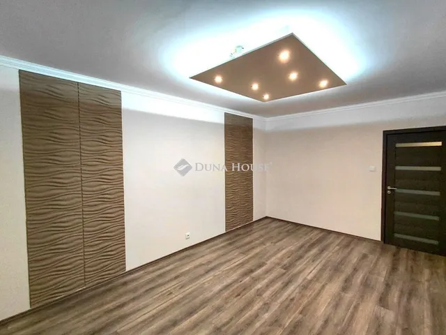 Eladó lakás Debrecen, Dobozi lakótelep 53 nm