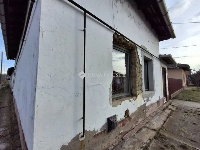 Eladó ház Karcag 97 nm