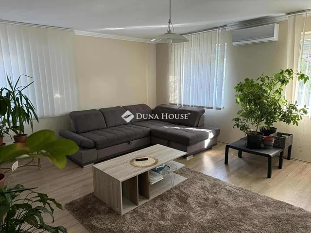 Eladó ház Püspökladány 190 nm