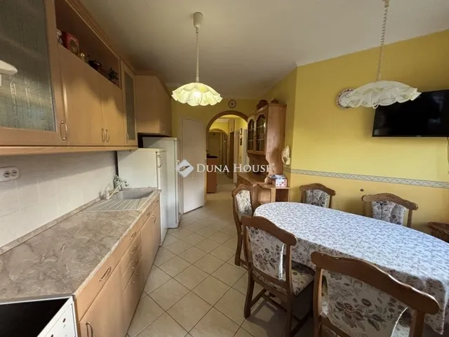 Eladó lakás Debrecen, Úrrétje 70 nm