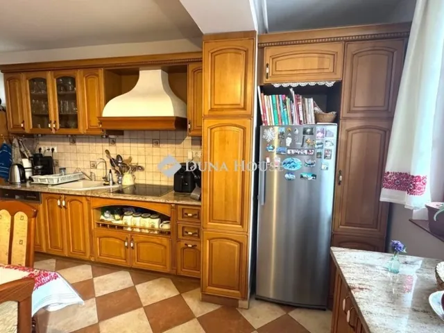 Eladó ház Mezőkövesd 170 nm