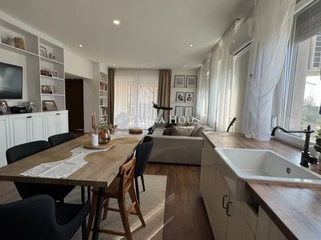 Eladó ház Mikepércs 103 nm