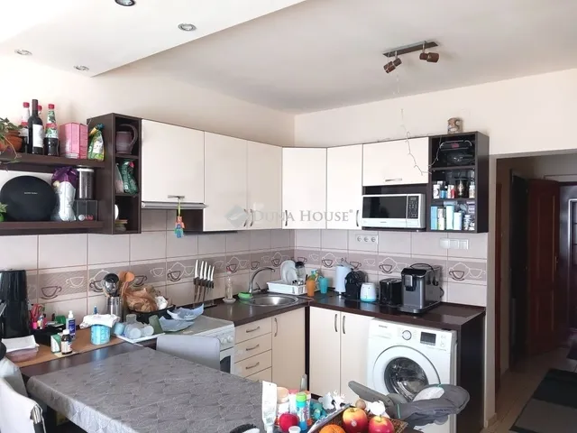 Eladó lakás Debrecen, Újkert 72 nm