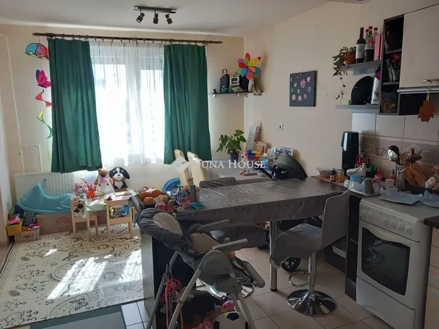 Eladó lakás Debrecen, Újkert 72 nm