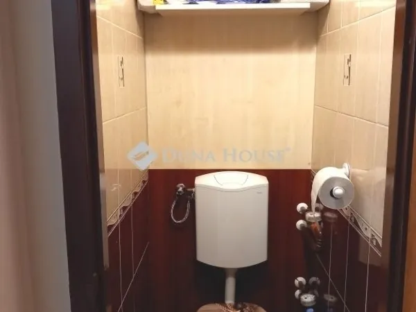 Eladó lakás Debrecen, Újkert 72 nm