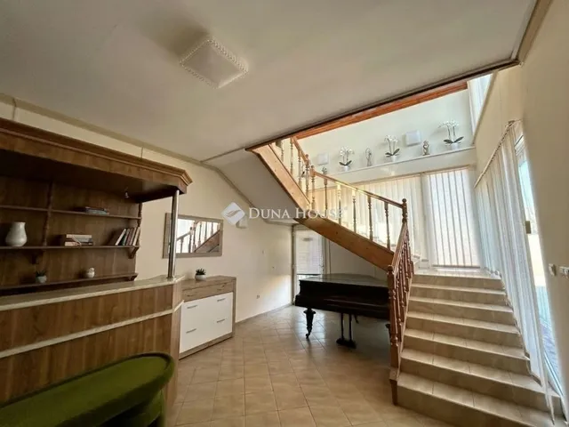 Eladó kereskedelmi és ipari ingatlan Hosszúpályi 169 nm