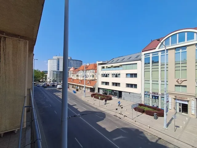 Eladó lakás Debrecen, Belváros 77 nm