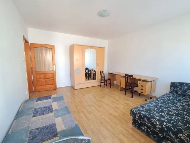 Eladó lakás Debrecen, Belváros 77 nm