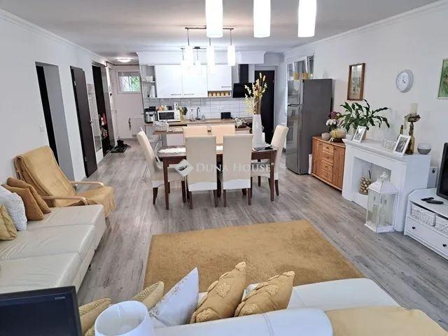 Eladó lakás Debrecen, Nagyerdő 80 nm