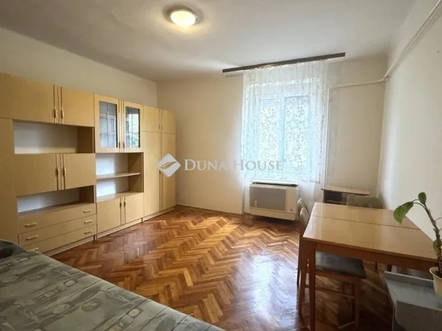Eladó lakás Debrecen, Dobozikert 34 nm