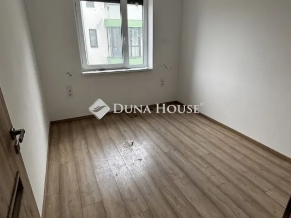 Eladó lakás Debrecen 96 nm