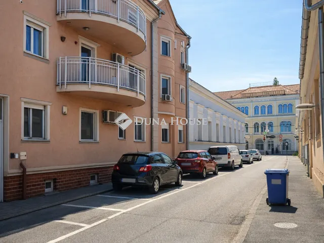 Eladó lakás Debrecen, Belváros 63 nm