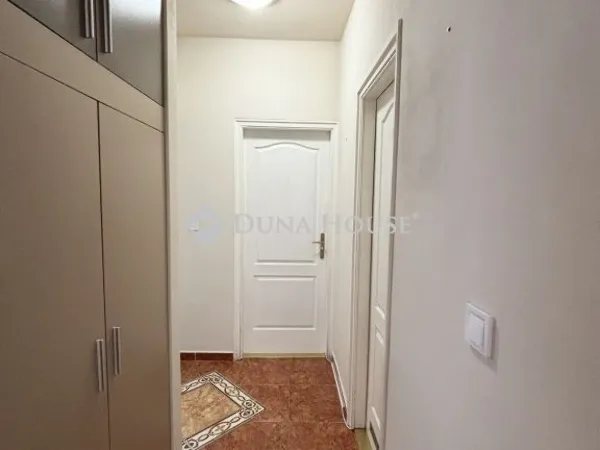 Eladó lakás Debrecen, Postakert 84 nm