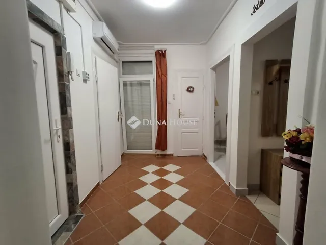 Eladó lakás Berettyóújfalu 67 nm