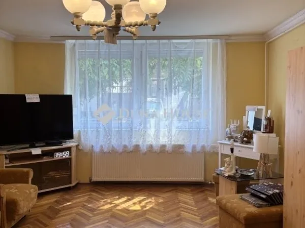 Eladó ház Debrecen, Nagyerdőalja 103 nm