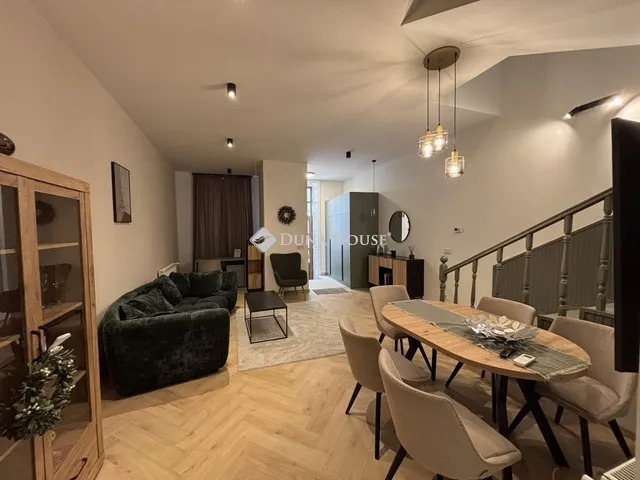 Eladó lakás Debrecen, Belváros 115 nm