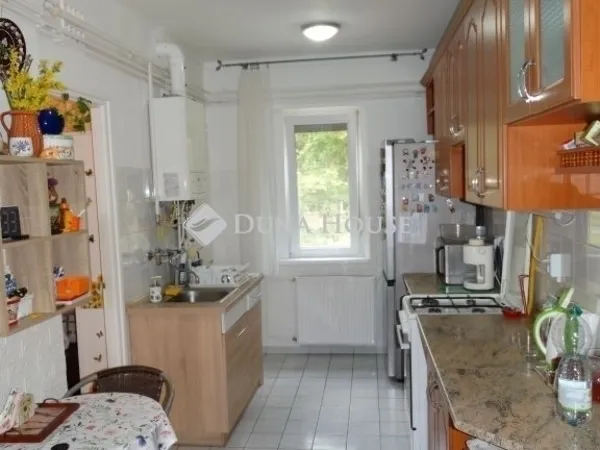 Eladó lakás Debrecen, Vargakert 72 nm