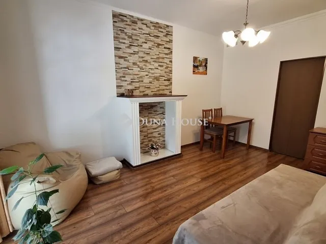 Eladó lakás Debrecen, Júliatelep 42 nm