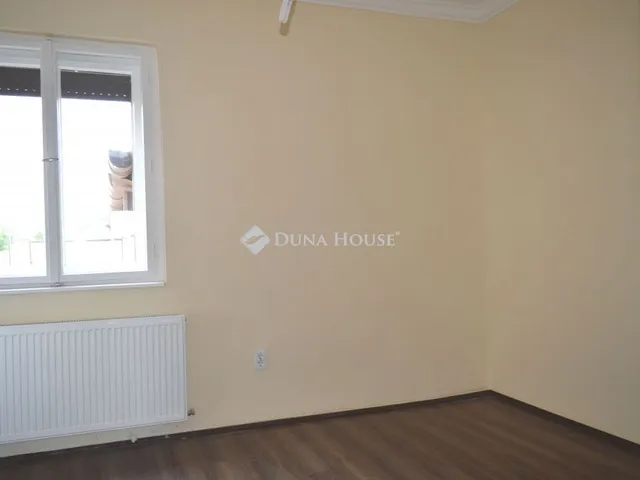 Eladó ház Debrecen, Veres Péter-kert 72 nm