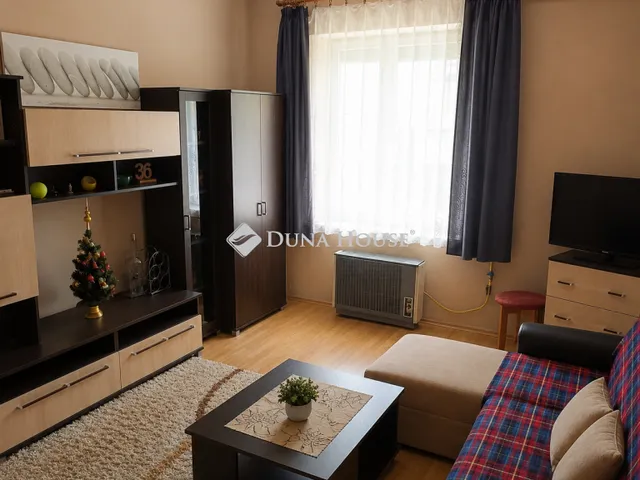 Eladó lakás Debrecen, Dobozi lakótelep 39 nm