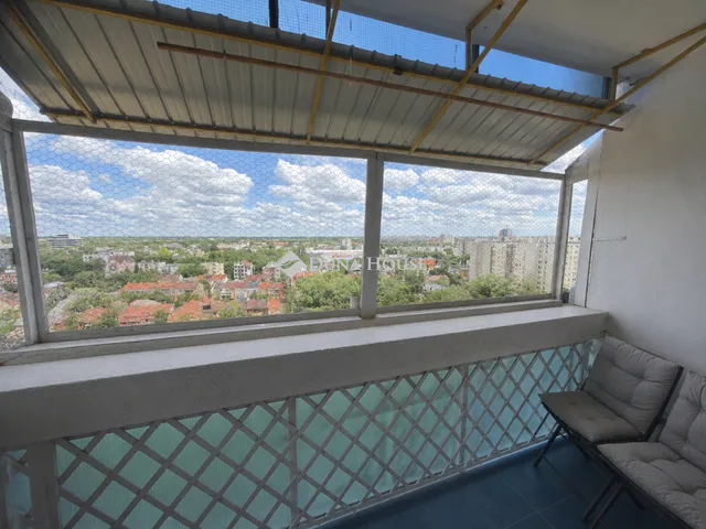 Eladó lakás Debrecen, Újkert 46 nm