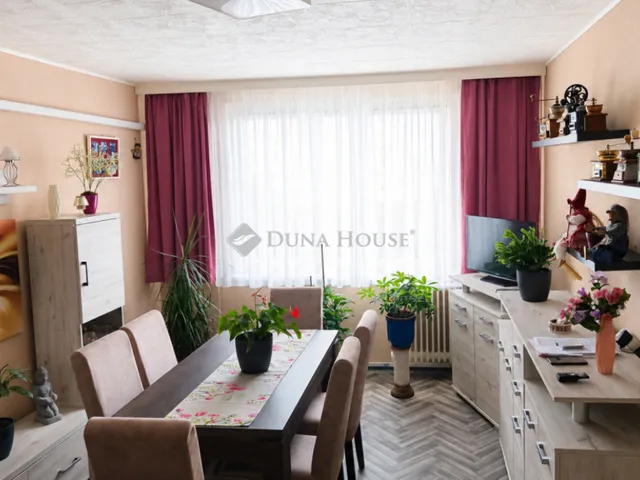Eladó lakás Debrecen, Dobozi lakótelep 71 nm
