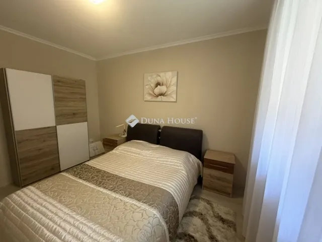 Kiadó lakás Debrecen, Belváros 64 nm