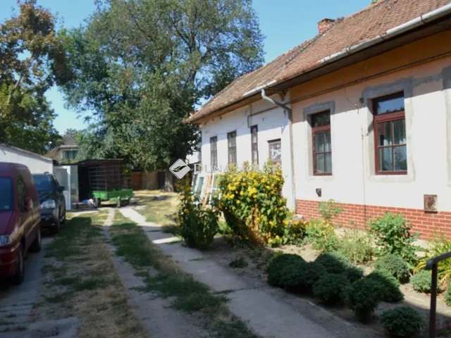 Eladó ház Debrecen, Óváros 56 nm