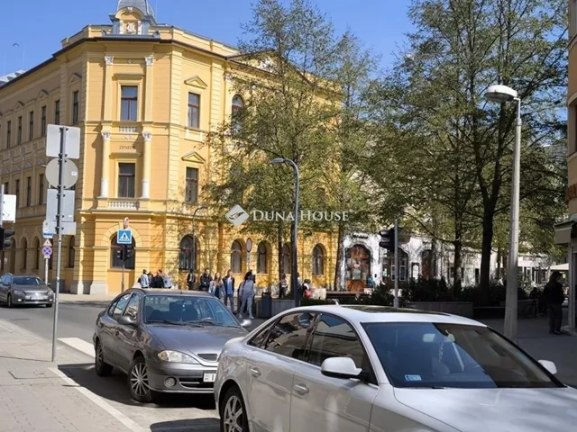 Eladó lakás Debrecen, Belváros 81 nm