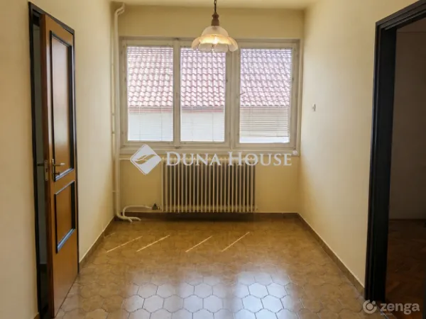 Eladó ház Debrecen, Postakert 134 nm