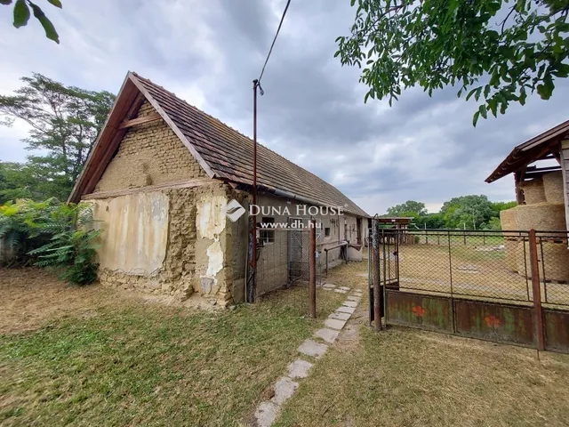 Eladó telek Berhida 11076 nm