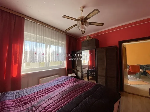 Eladó lakás Veszprém, Egry József utcai lakótelep 113 nm