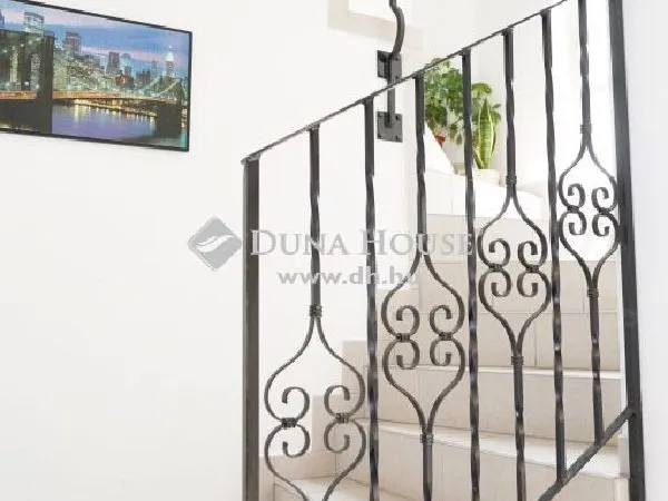 Eladó ház Veszprém, Jeruzsálemhegy 250 nm