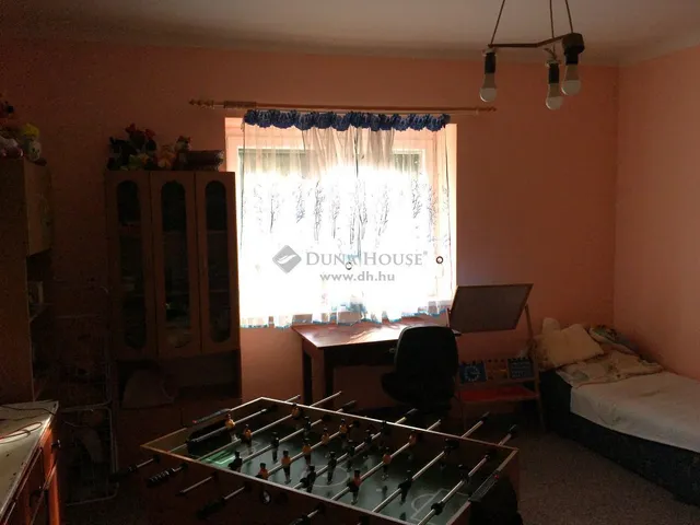 Eladó ház Bakonynána 70 nm