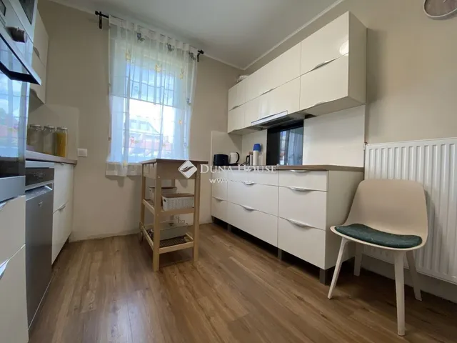 Eladó ház Veszprém, Dózsaváros 180 nm