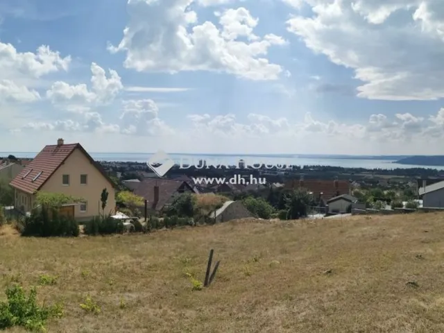 Eladó telek Balatonfüred 1839 nm