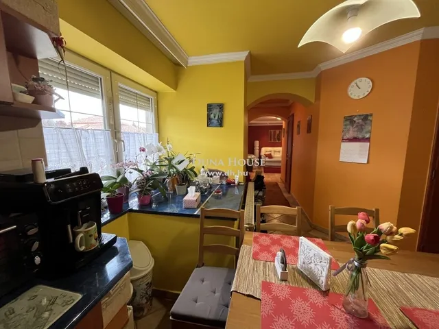 Eladó ház Pétfürdő 194 nm